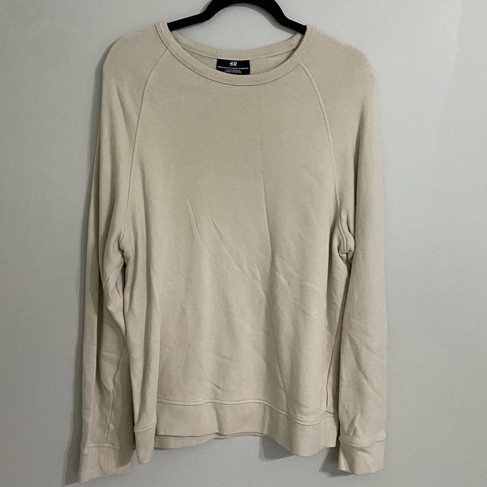 Oatmeal H&M men’s crew neck sweatshirt L